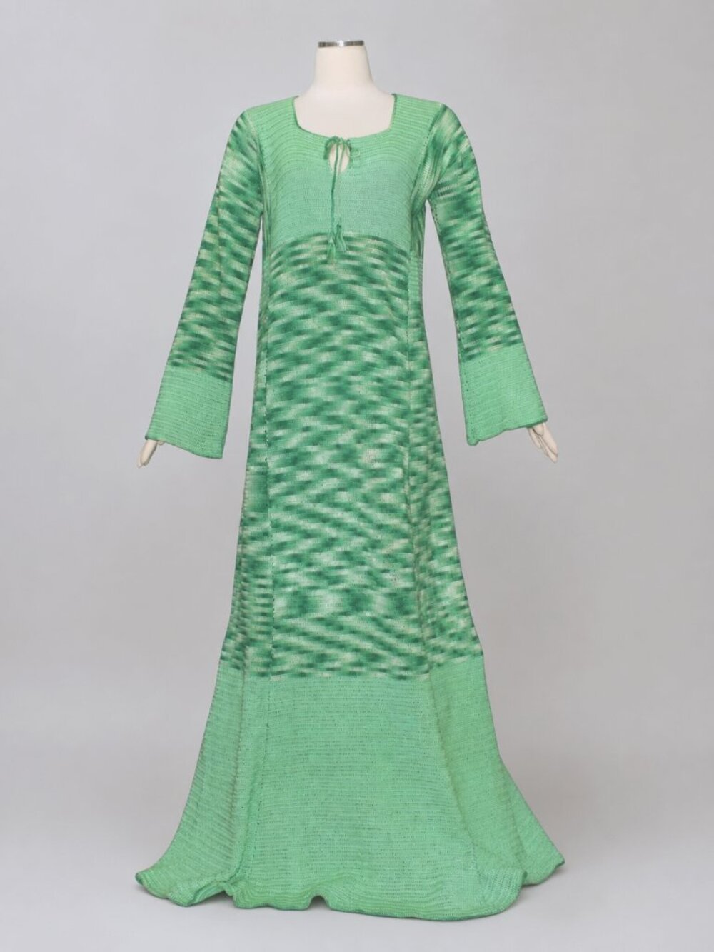 Stunning Green Crochet Knit Maxi Sweater Dress Bell Sleeve Boho Retro Hippie L